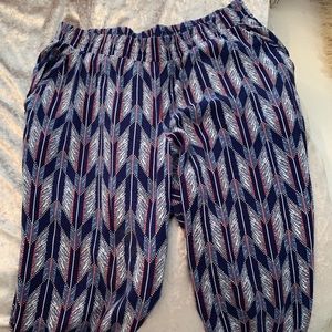 H&M blue pants size 8 with arrows